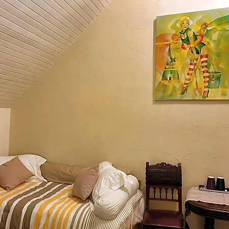 Bed and breakfast Lesroses1680 3*